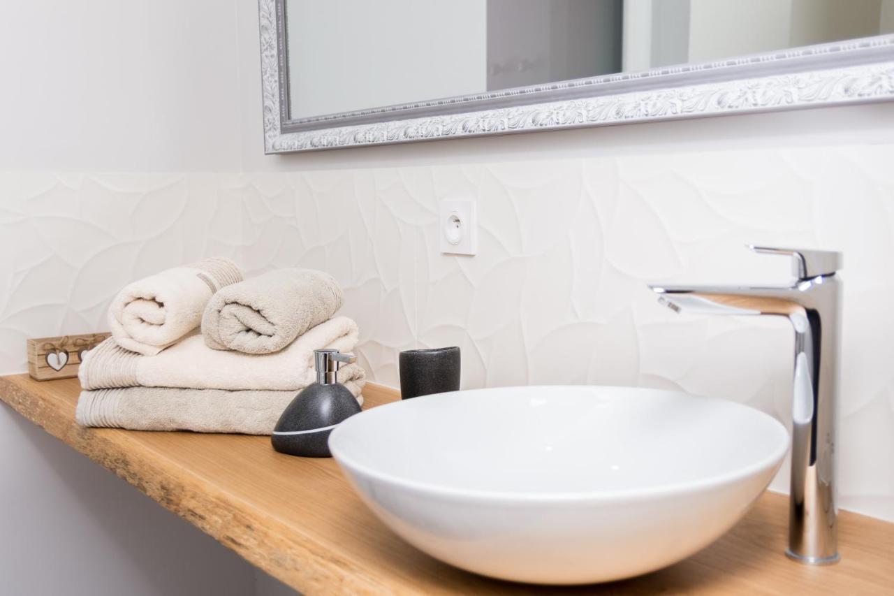 L'Attrap'Reves : Le Confort Hotelier, La Convivialite En Plus Ergersheim Bagian luar foto